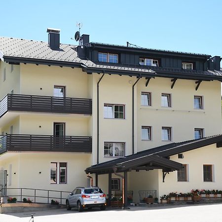 Casa Baldelli Hotell Toblach Exteriör bild