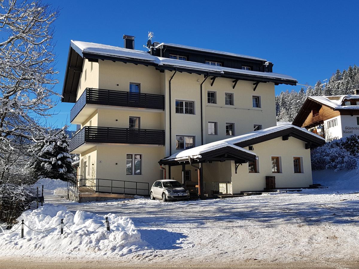 Casa Baldelli Hotell Toblach Exteriör bild