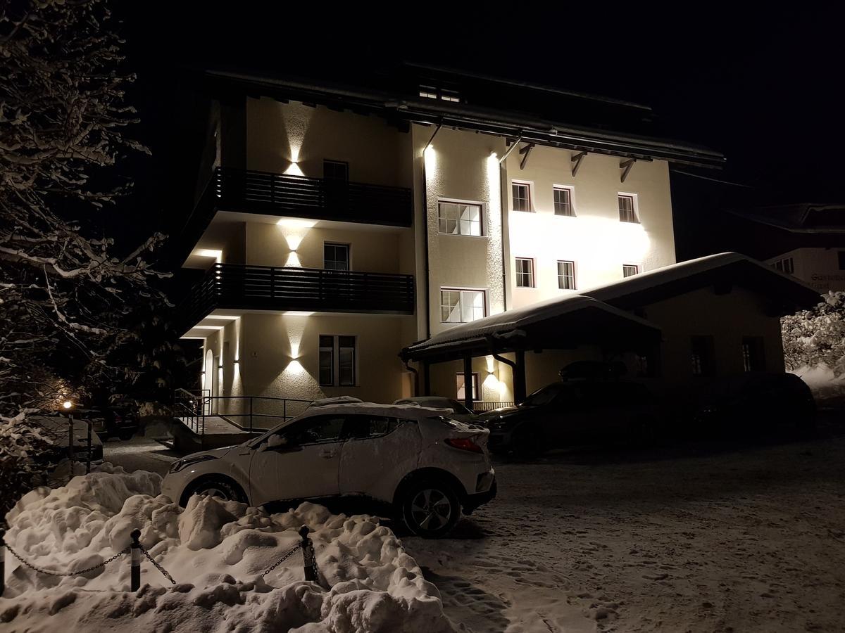 Casa Baldelli Hotell Toblach Exteriör bild